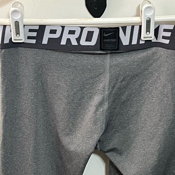 Nike Pro Dri Fit Gray Capris Long Underwear Sz Small - Picture 6 of 10